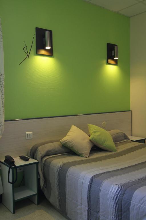 Hotel Le Saint Vincent Lyon Sud Vourles Quarto foto